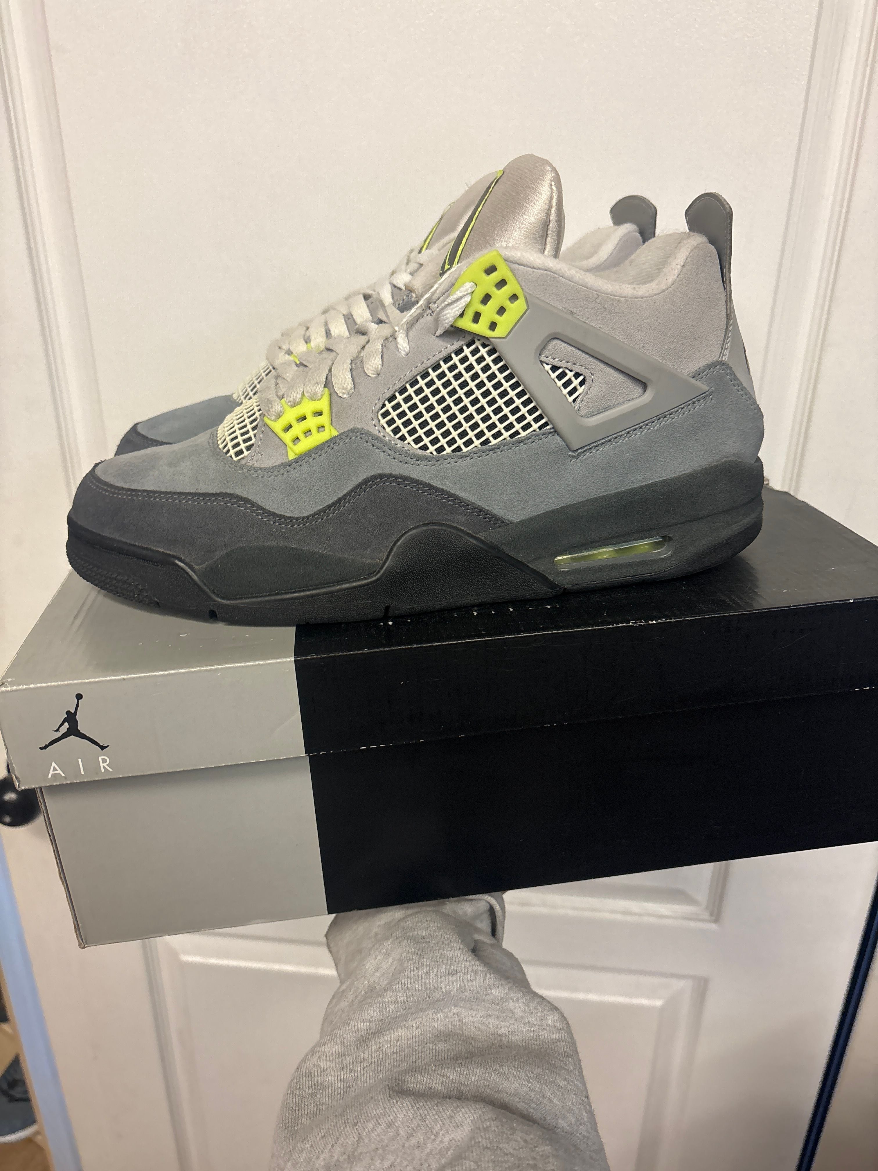 Jordan 4 Retro SE 95 Neon - Fairly Used, OG All