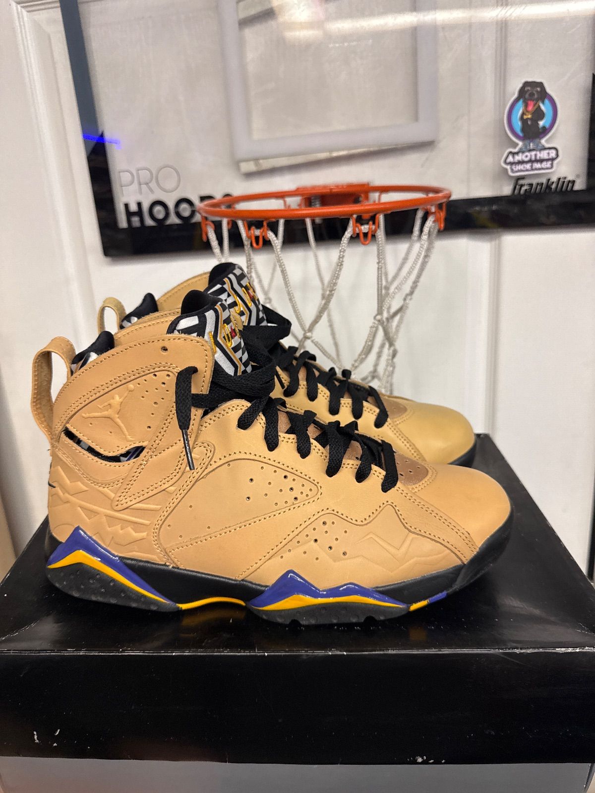 Jordan 7 Retro SE Vachetta Tan - Lightly Used, OG All