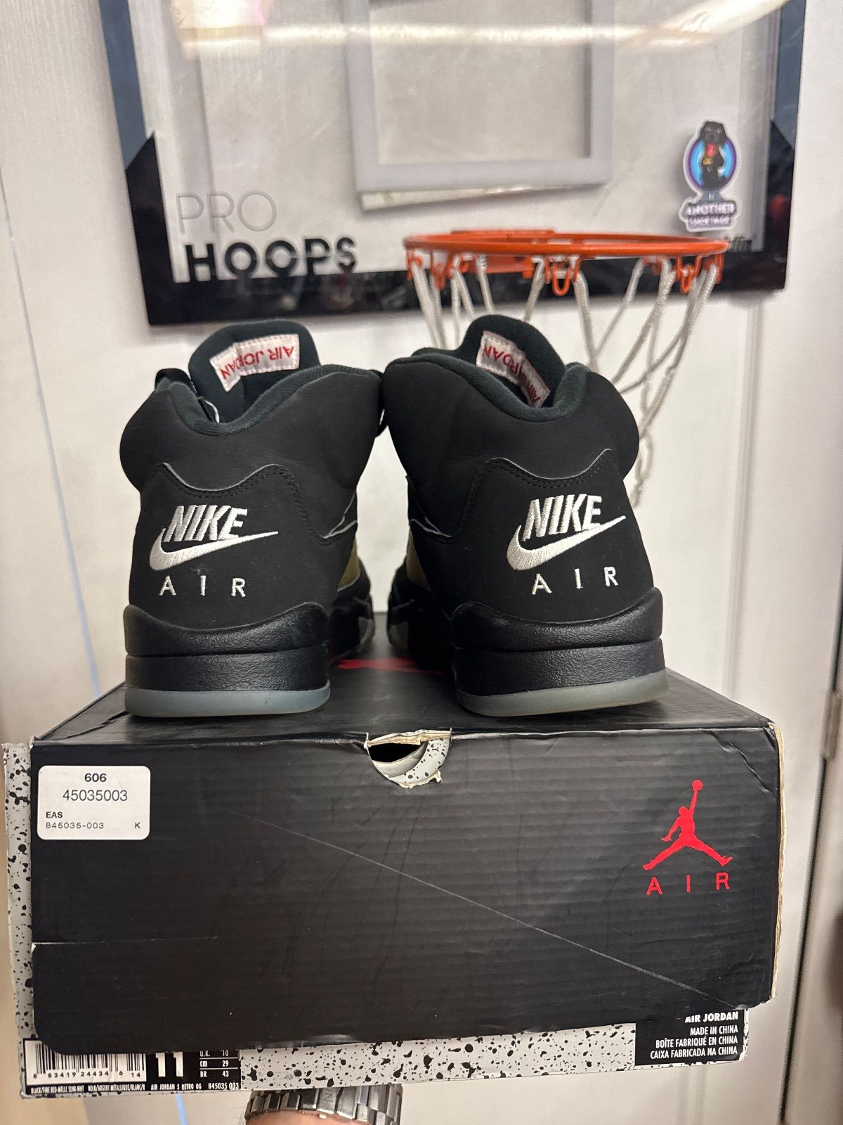 Jordan 5 Retro Black Metallic (2016) - Lightly Used, OG All