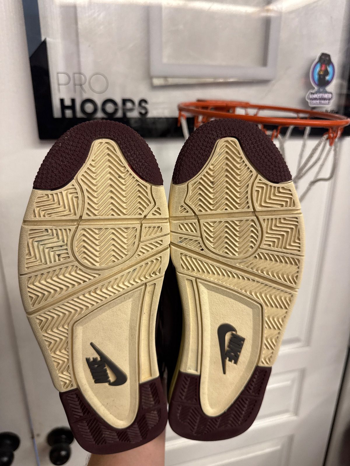 Jordan 4 Retro SP A Ma Maniére Violet Ore - Lightly Used, OG All