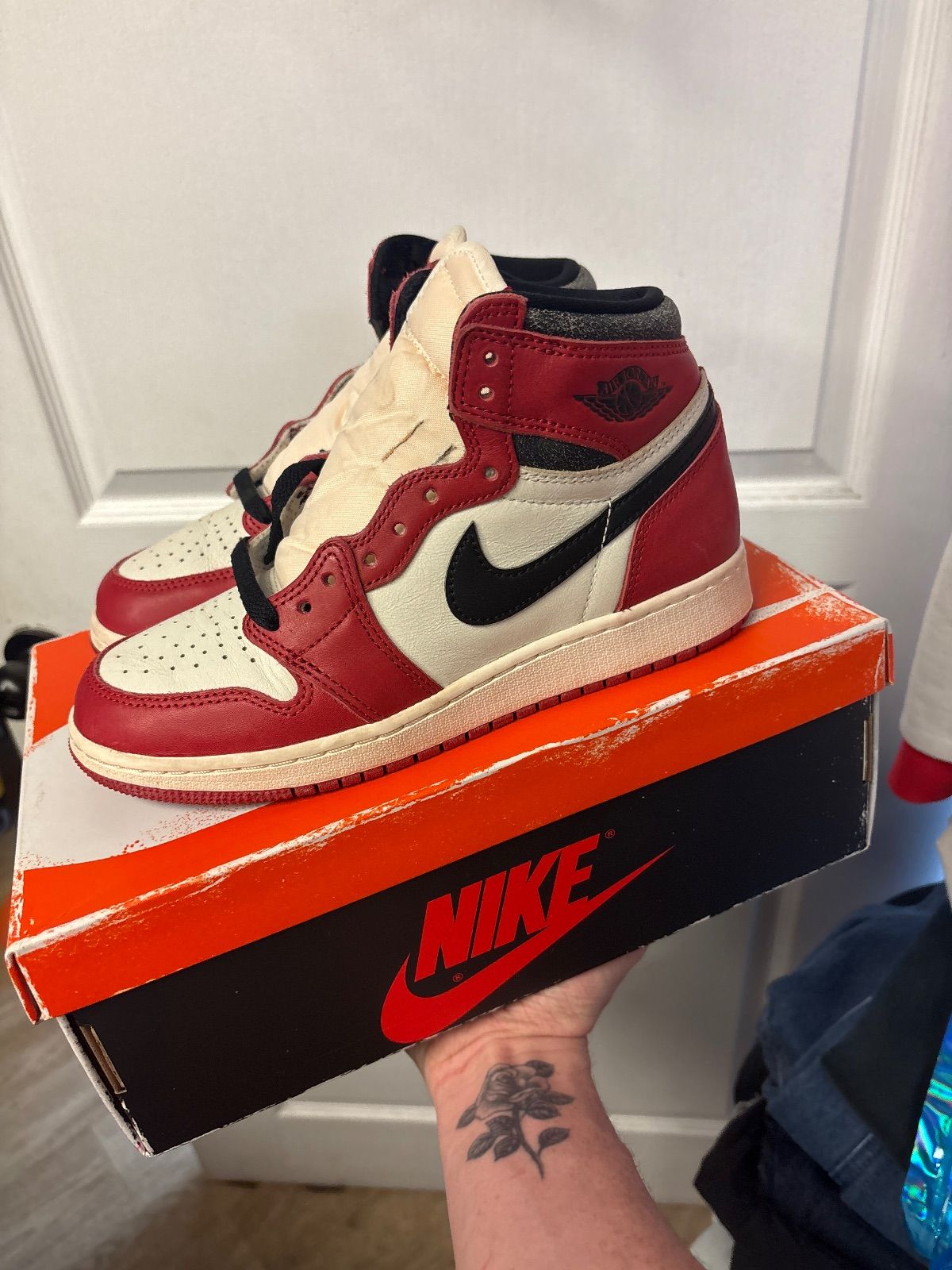 Jordan 1 Retro High OG Chicago Lost and Found (GS) - Lightly Used, OG All