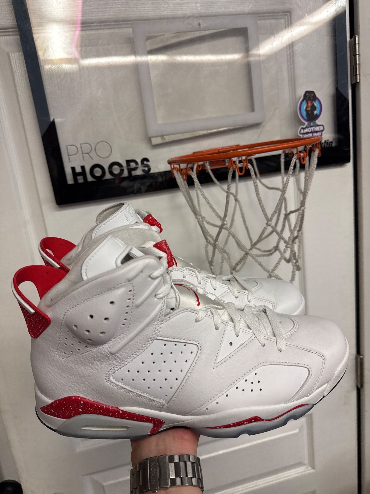 Jordan 6 Retro Red Oreo - Lightly Used, No Box