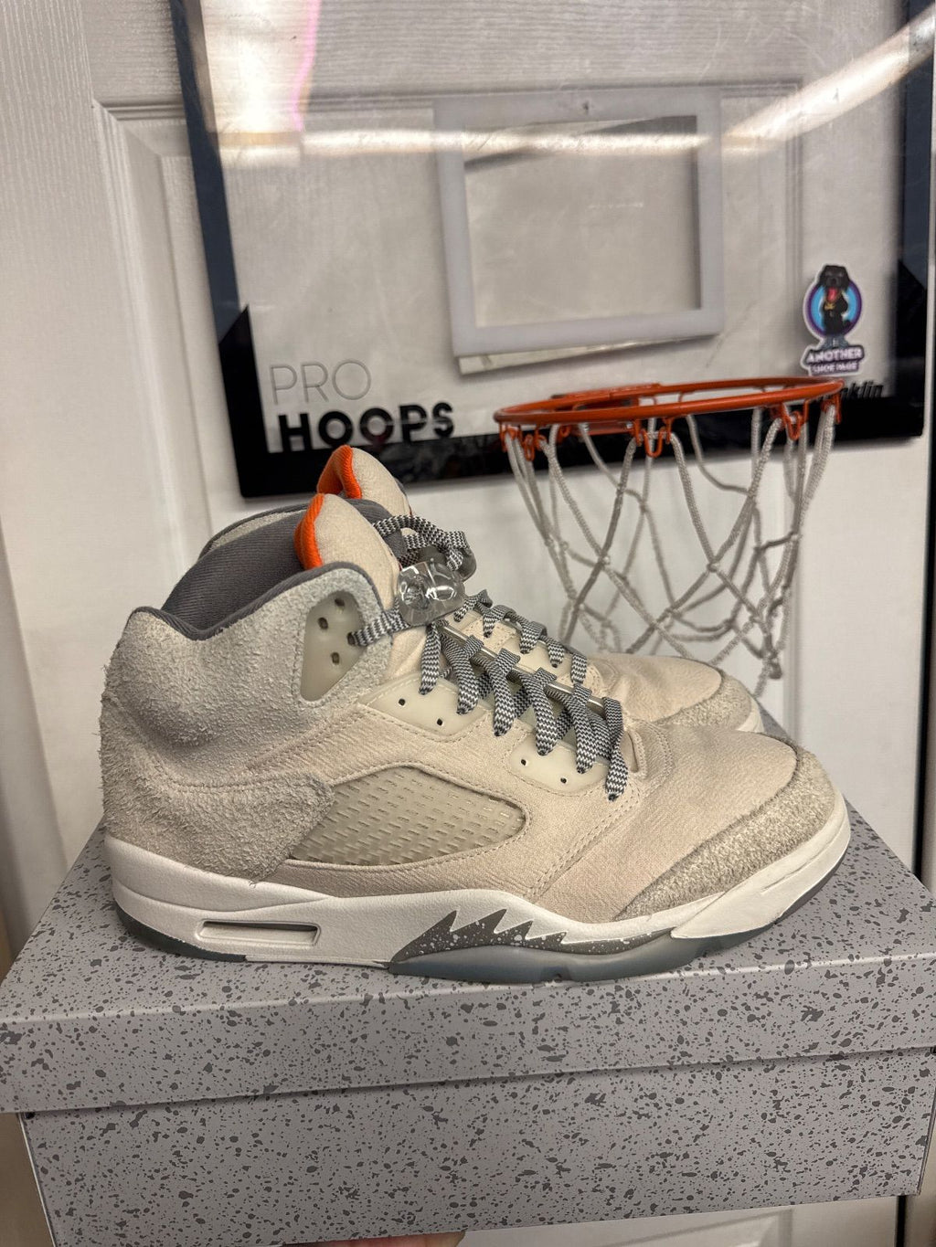 Jordan 5 Retro SE Craft Light Orewood Brown - Fairly Used, OG All