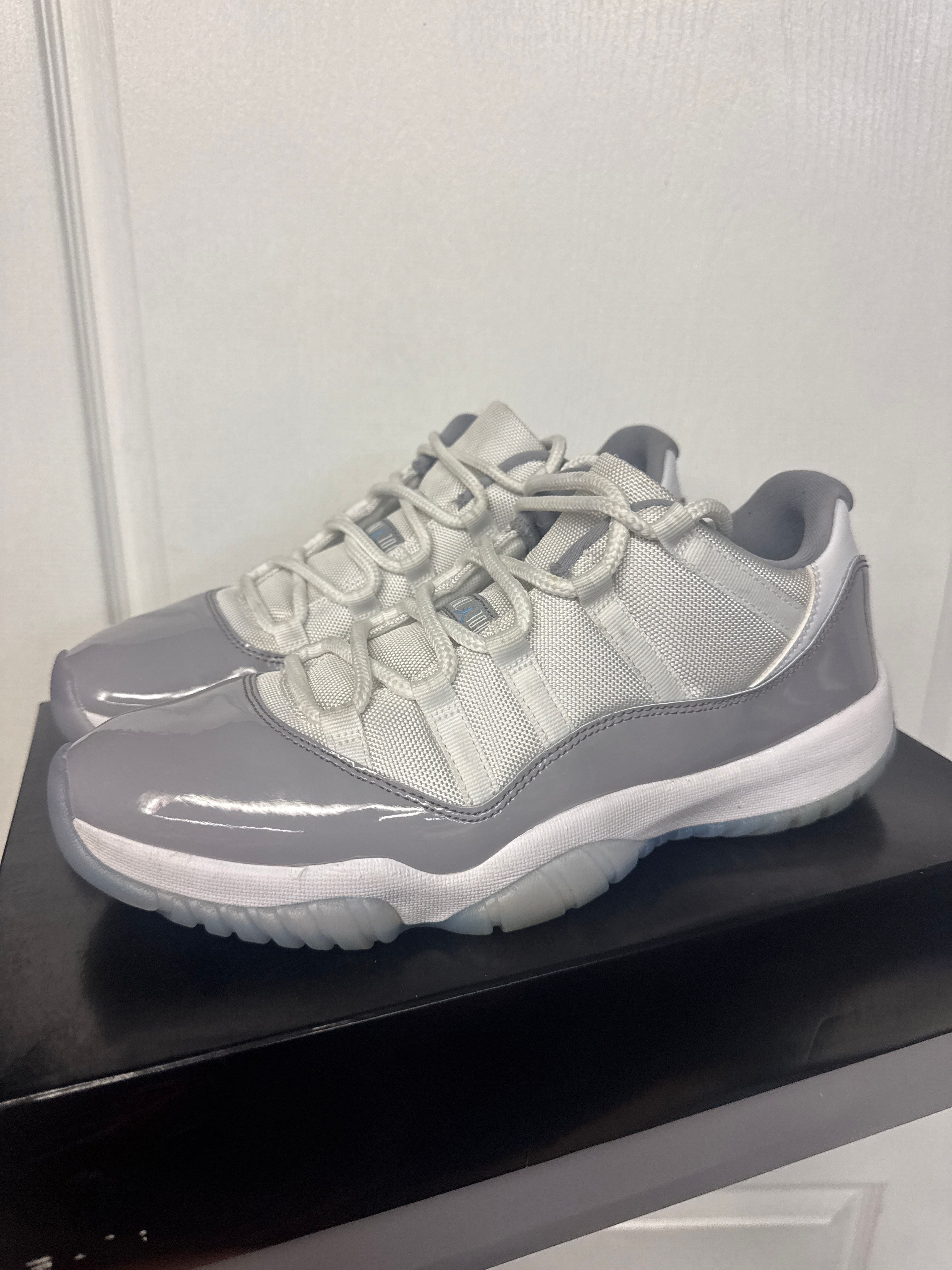 Jordan 11 Retro Low Cement Grey - Lightly Used, OG All