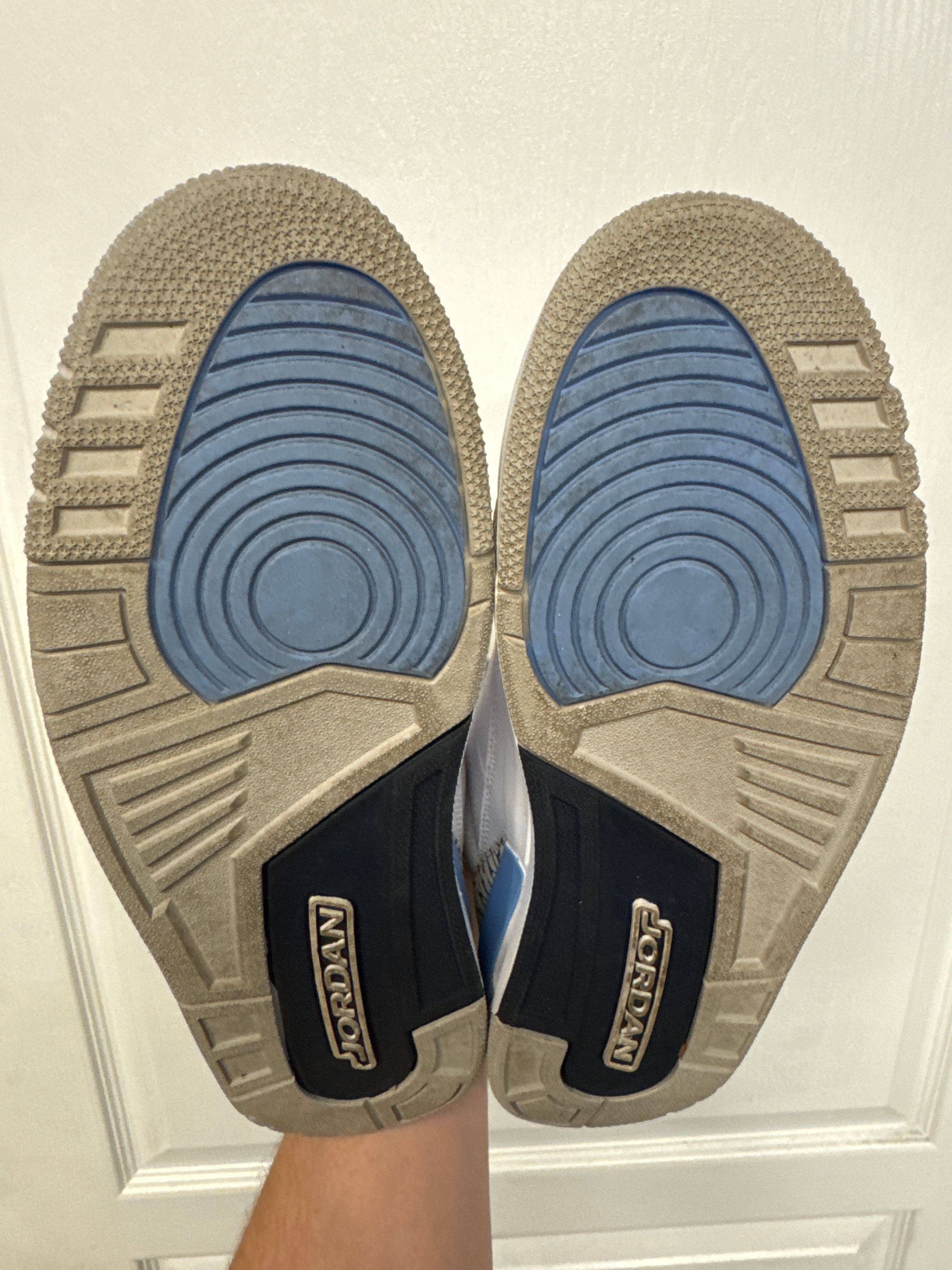 Jordan 3 Retro UNC (2020) - Lightly Used, OG All