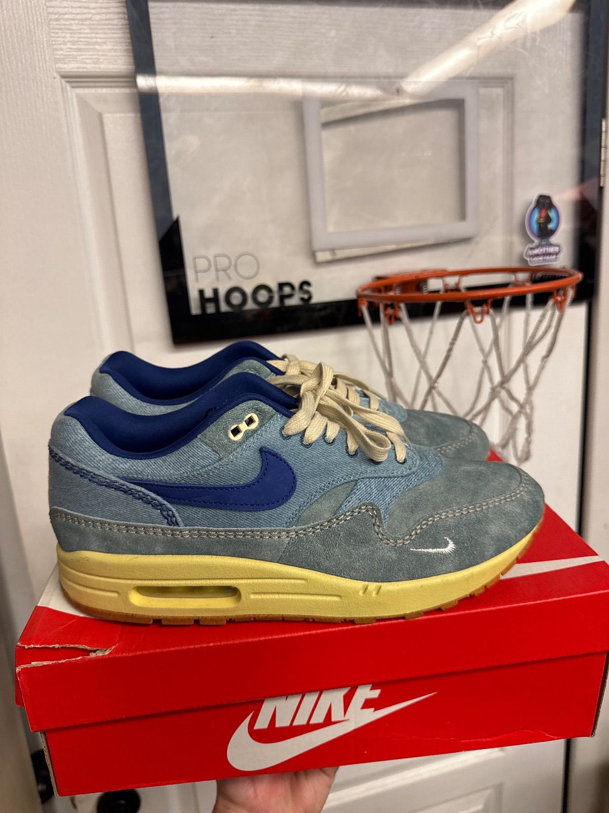 Nike Air Max 1 PRM Dirty Denim - Lightly Used, OG All