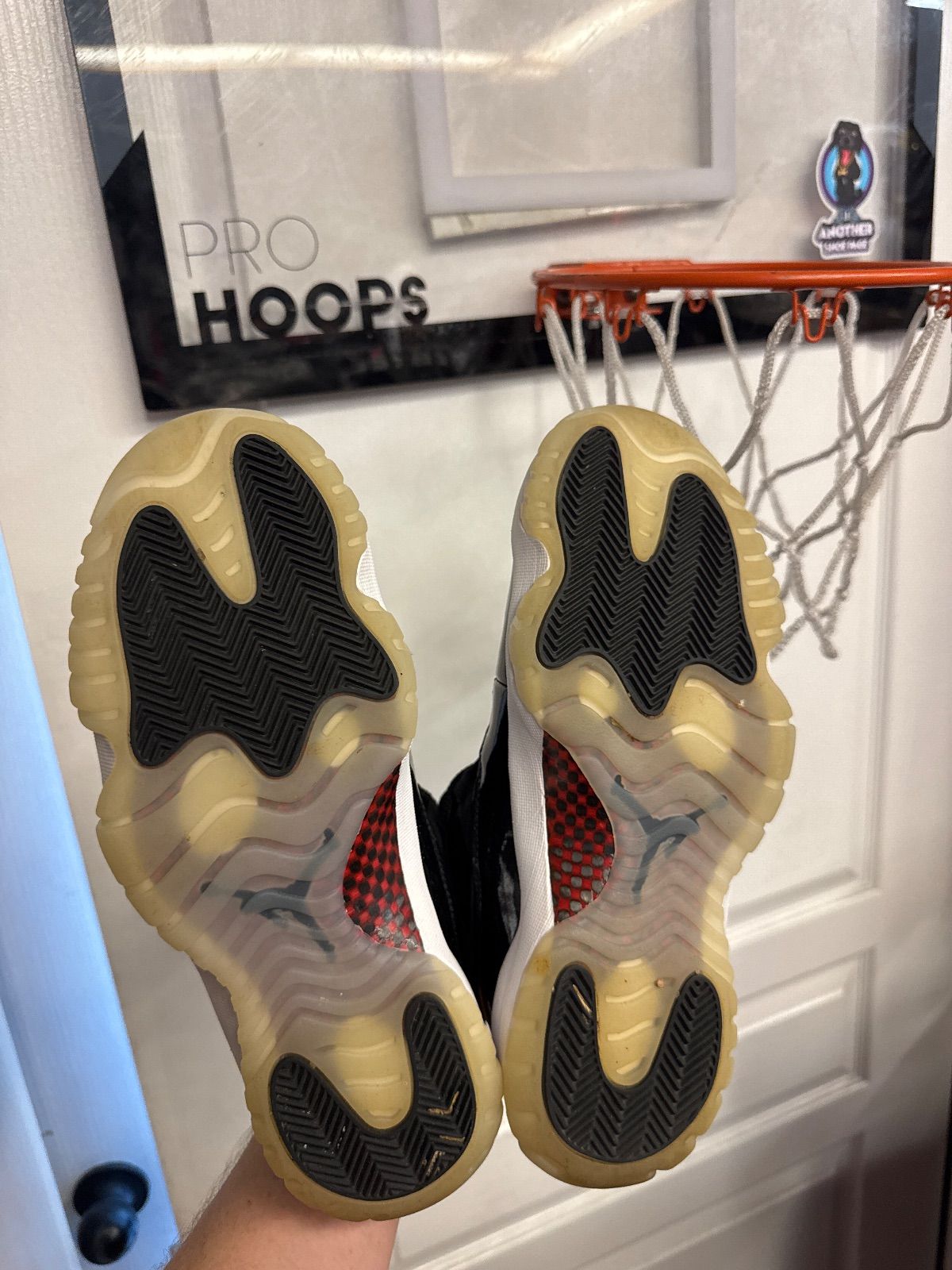 Jordan 11 Retro 72-10 - Lightly Used, OG All