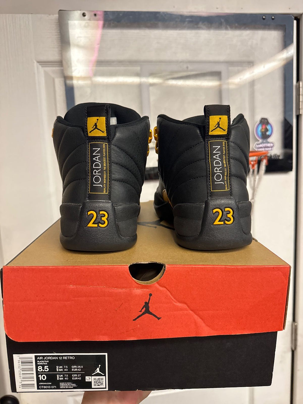Jordan 12 Retro Black Taxi - Lightly Used, OG All