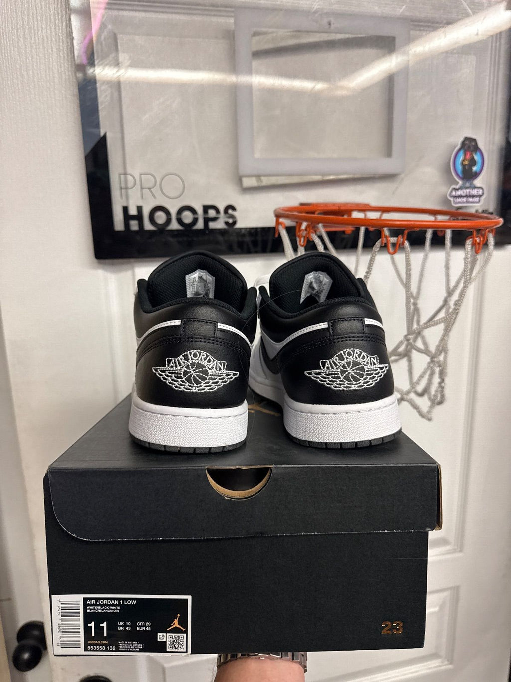 Jordan 1 Low White Black - Lightly Used, OG All