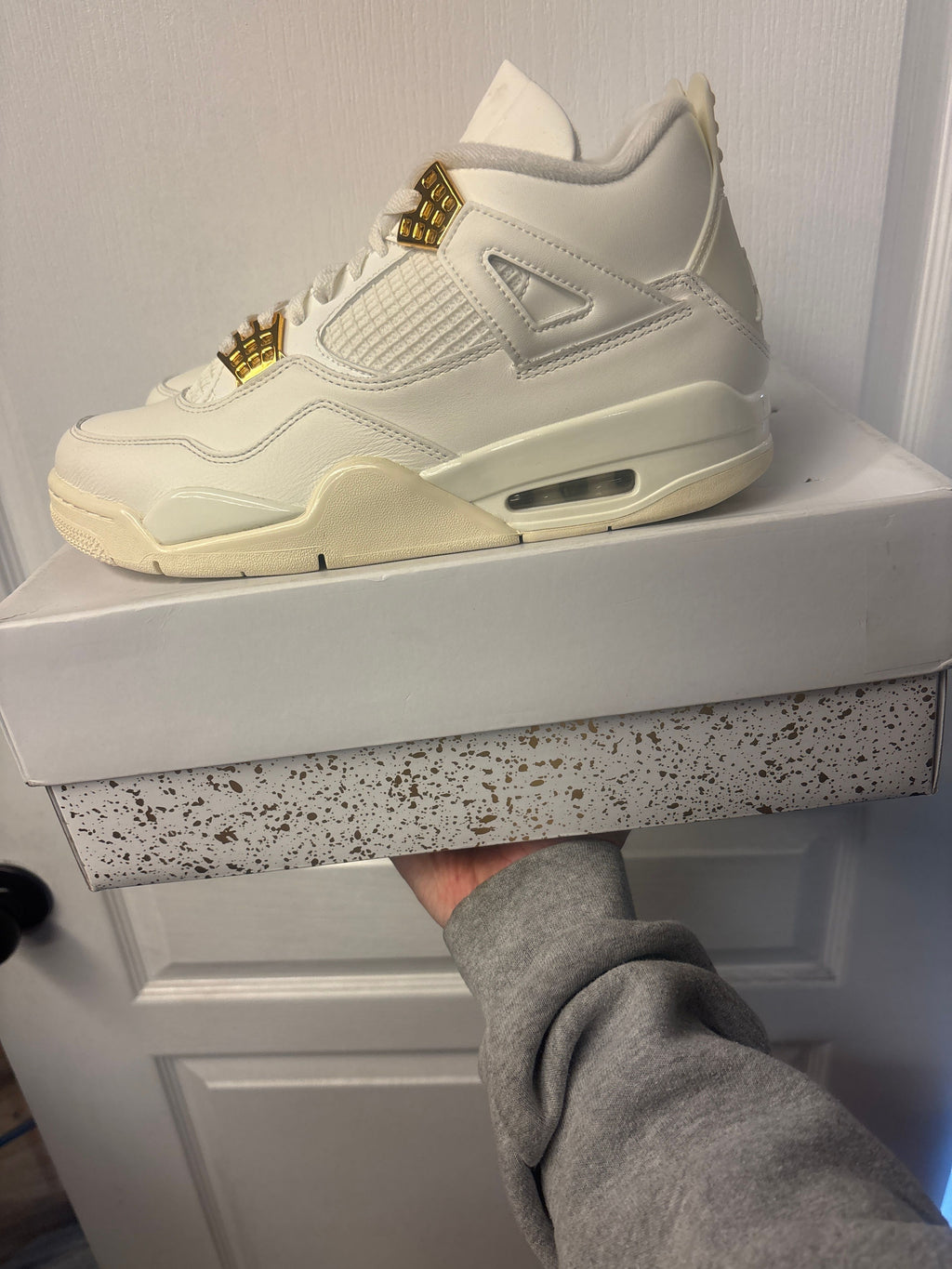 Jordan 4 Retro Metallic Gold (Women's) - Lightly Used, OG All