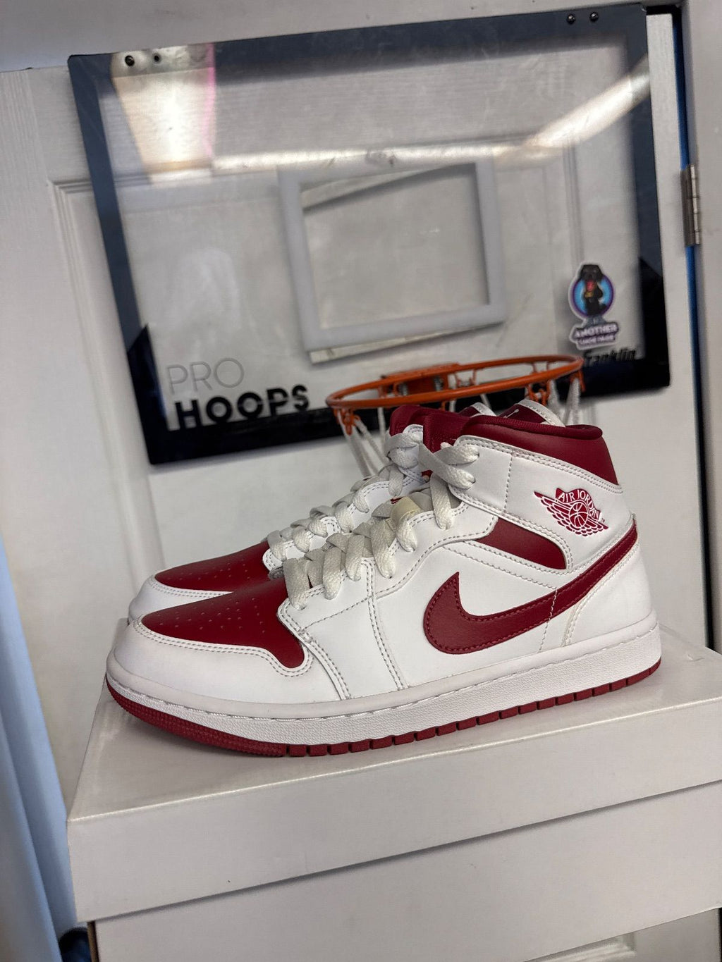 Jordan 1 Mid Reverse Chicago (Women's)