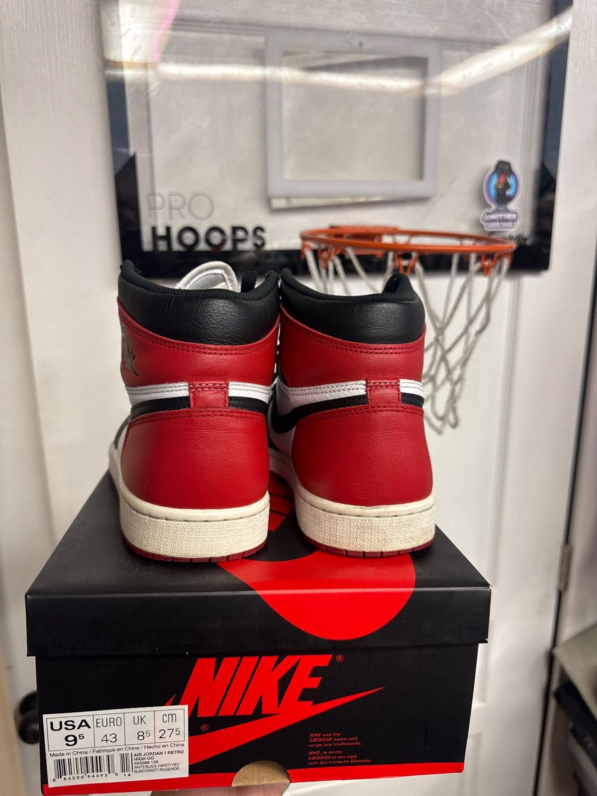 Jordan 1 Retro Black Toe (2016) - Lightly Used, Og all Besides White Laces