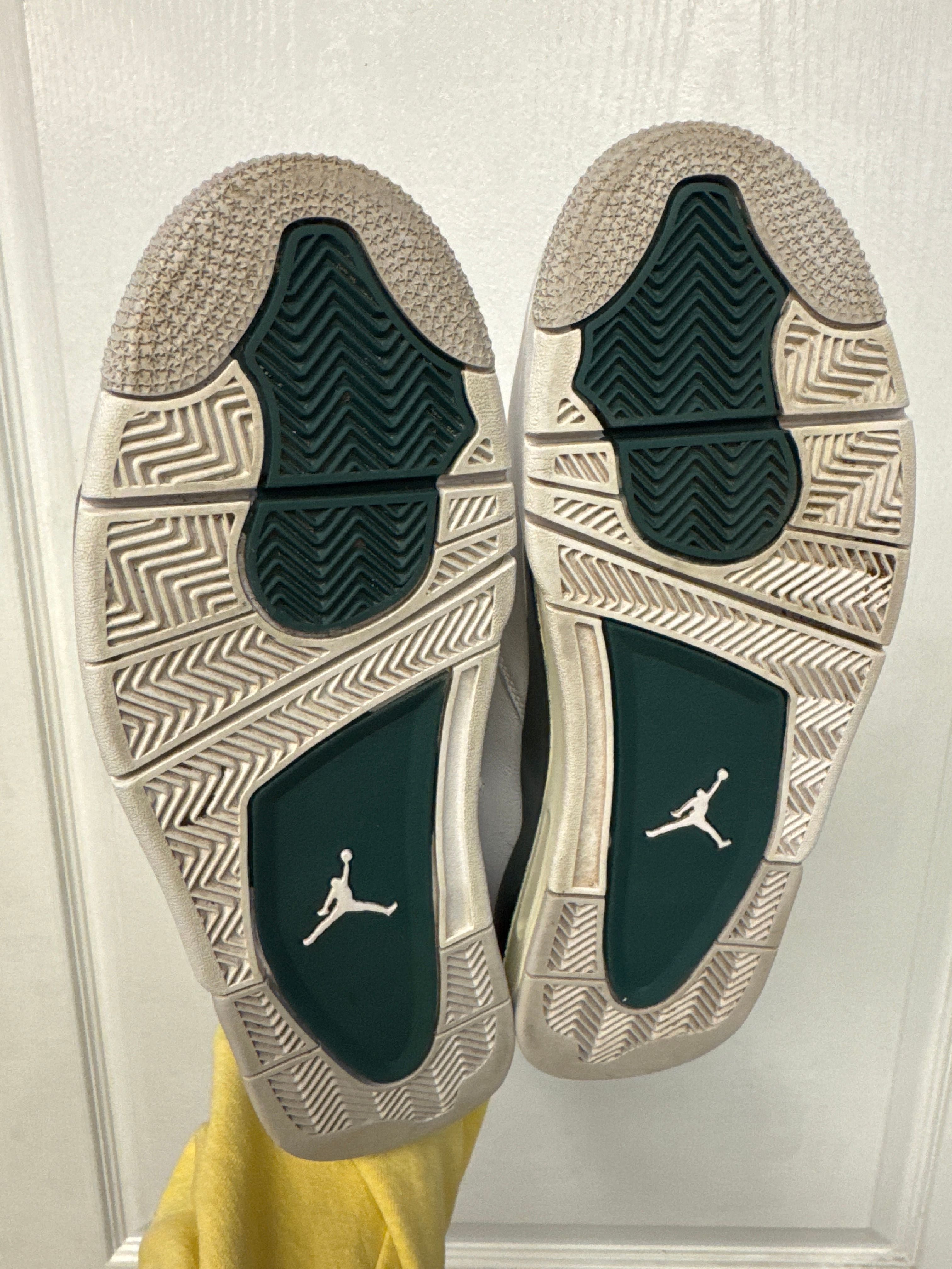 Jordan 4 Retro Oxidized Green - Lightly Used, OG All