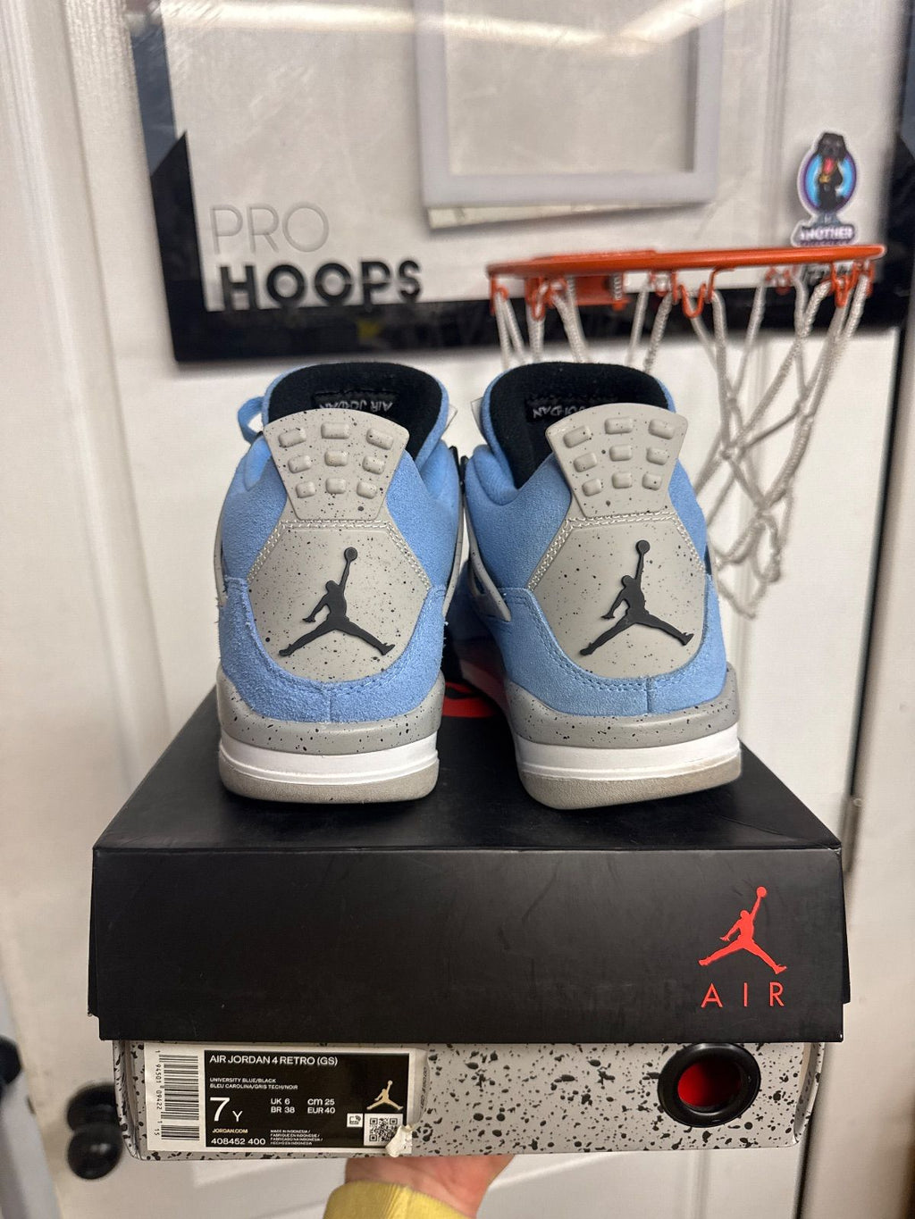 Jordan 4 Retro University Blue (GS) - Lightly Used, OG All