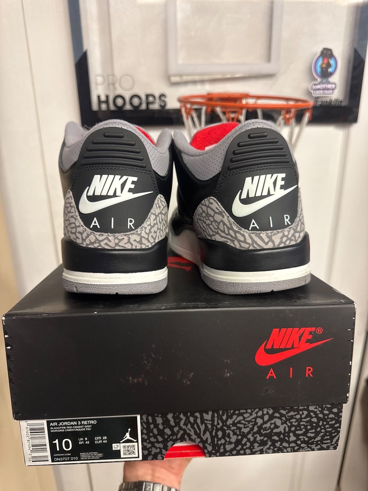 Jordan 3 Retro OG Black Cement (2024) - Lightly Used, OG All