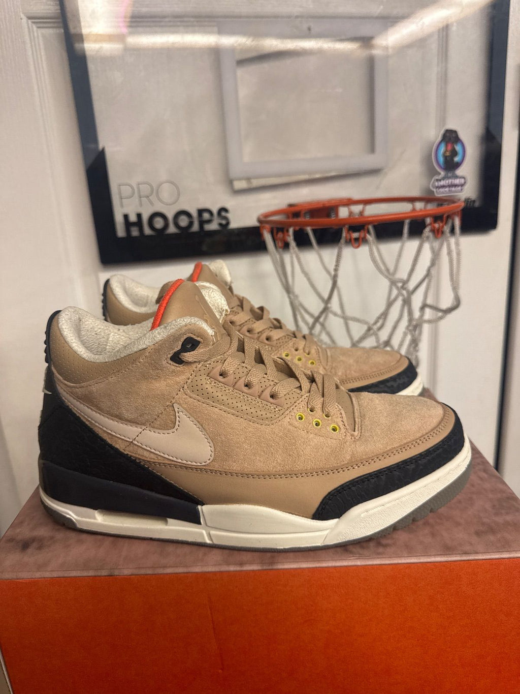 Jordan 3 Retro JTH Bio Beige - Worn 1X, Og All