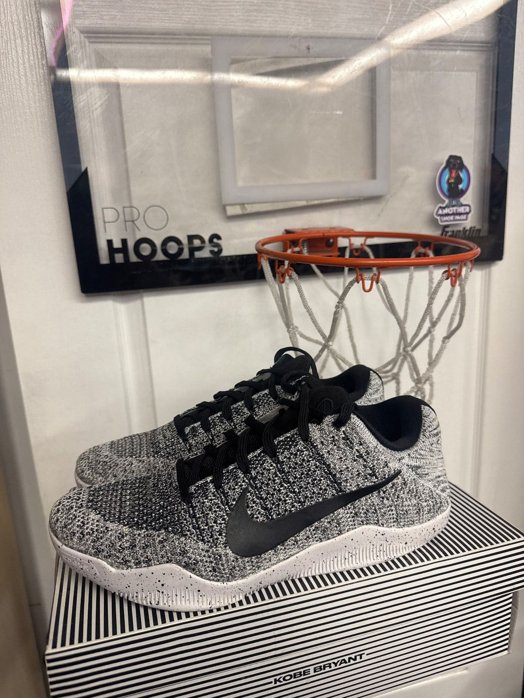 Nike Kobe 11 Elite Low Oreo - Lightly Used, OG All