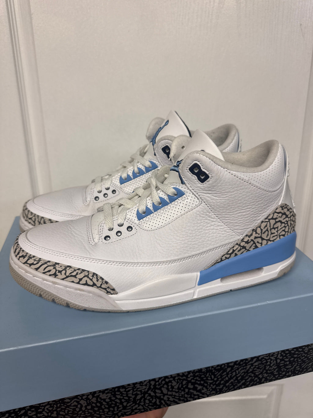 Jordan 3 Retro UNC (2020) - Lightly Used, OG All