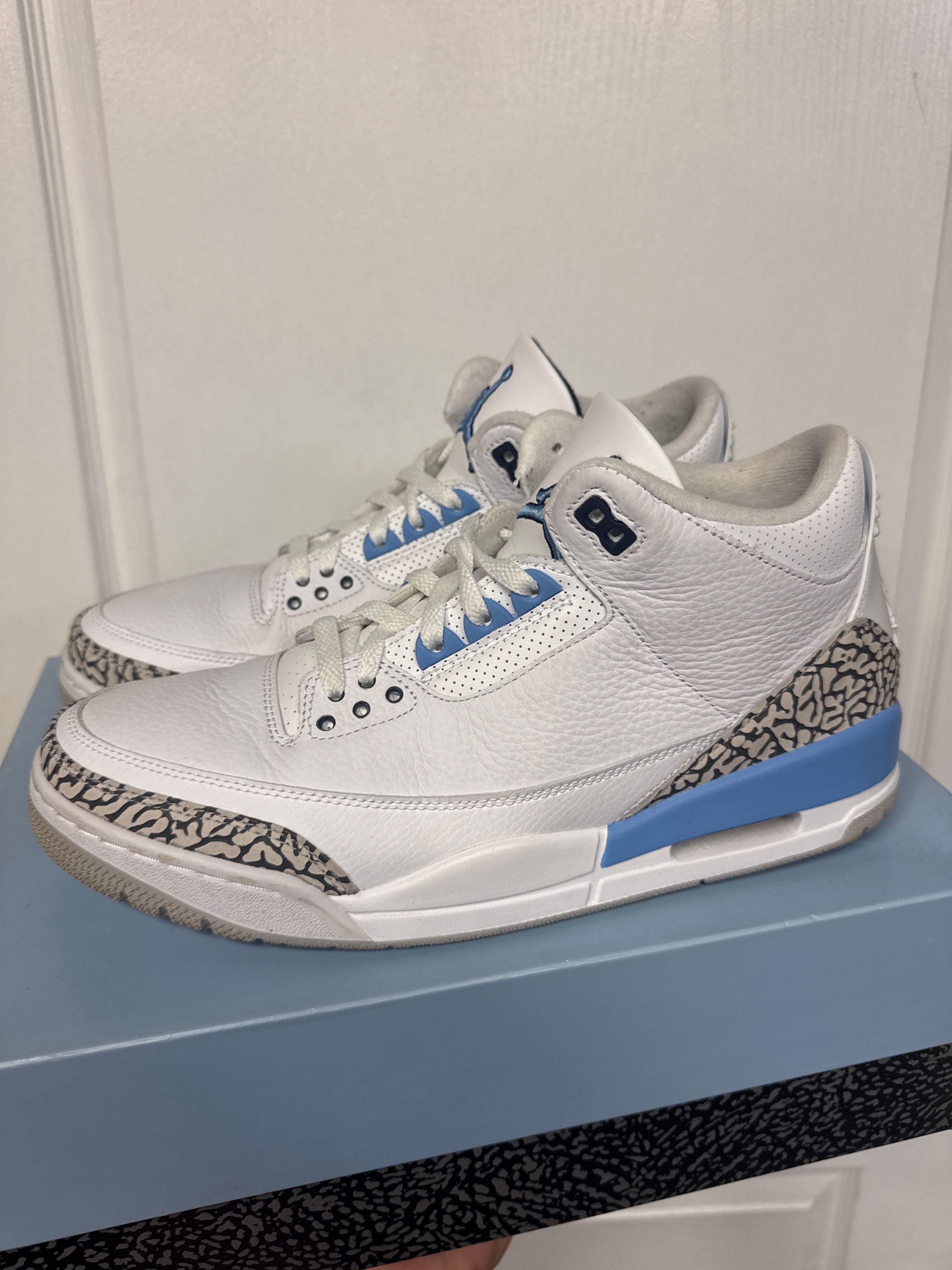 Jordan 3 Retro UNC (2020) - Lightly Used, OG All