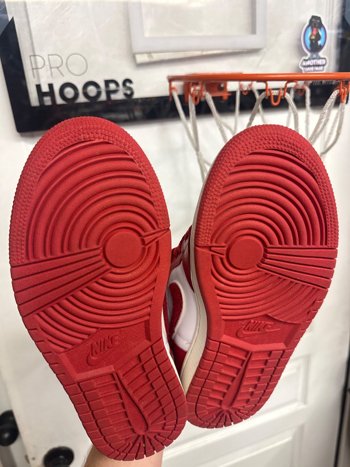 Jordan 1 Retro High OG Varsity Red (Women's) - Lightly Used, OG All