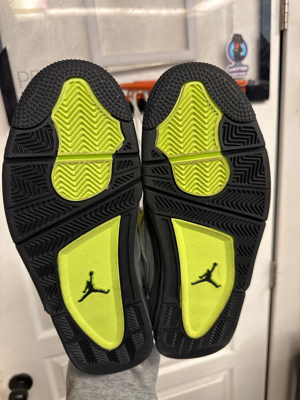 Jordan 4 Retro SE 95 Neon - Lightly Used, OG All Besides Extra Laces