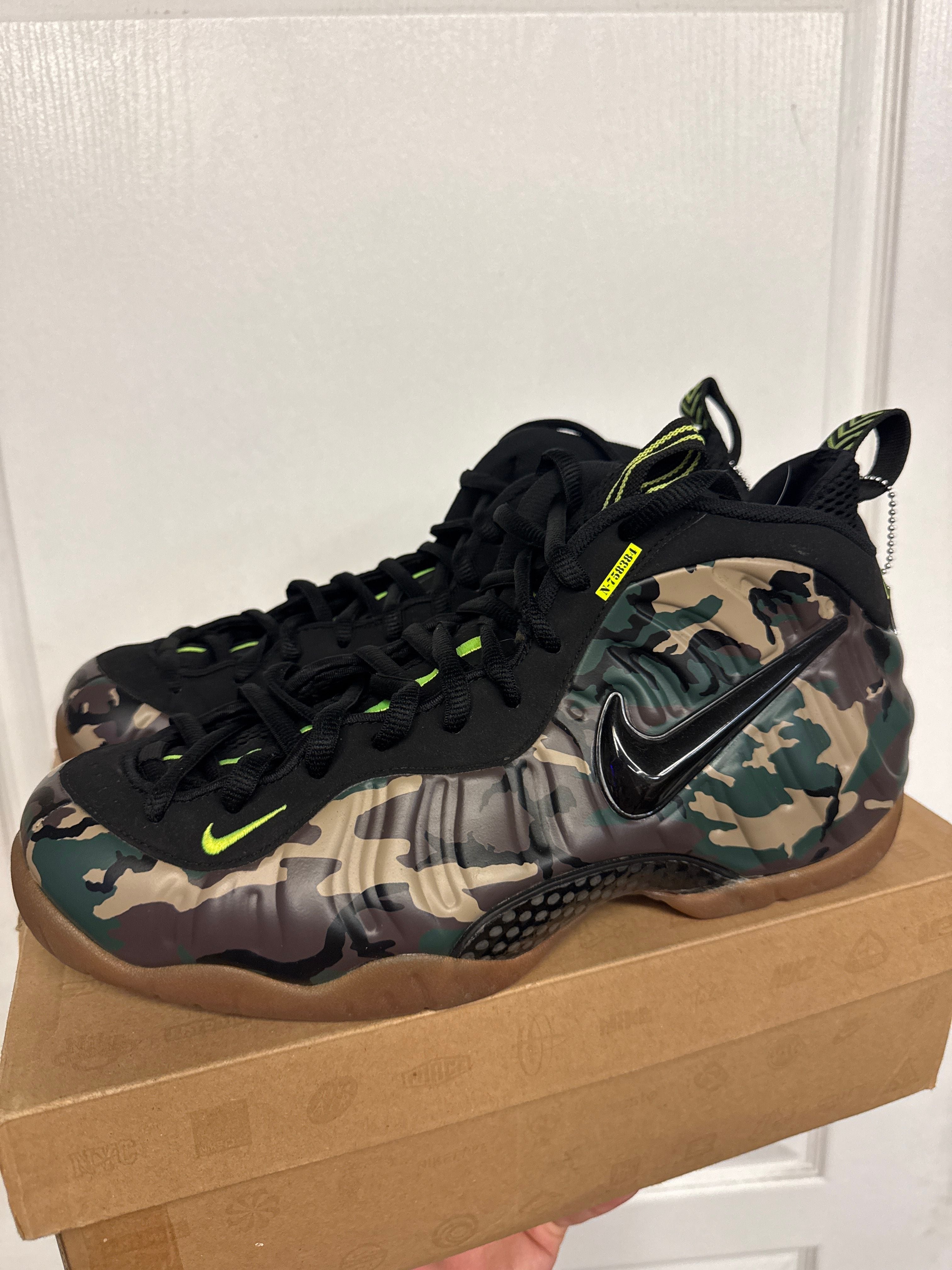 Nike Air Foamposite Pro Army Camo - Lightly Used, OG All