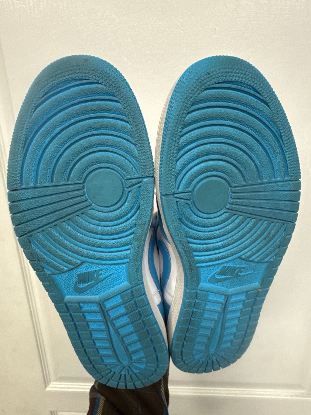 Jordan 1 Low SB UNC - Lightly Used, OG All
