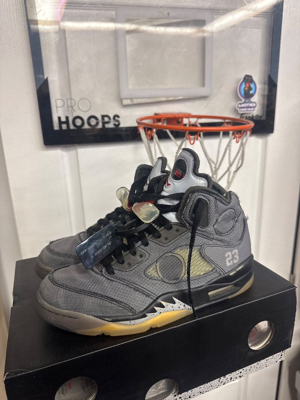 Jordan 5 Retro Off-White Muslin - Lightly Used, OG All W/Flaws