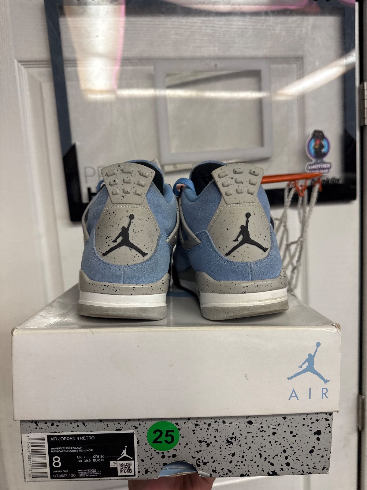 Jordan 4 Retro University Blue - Lightly Used, OG All