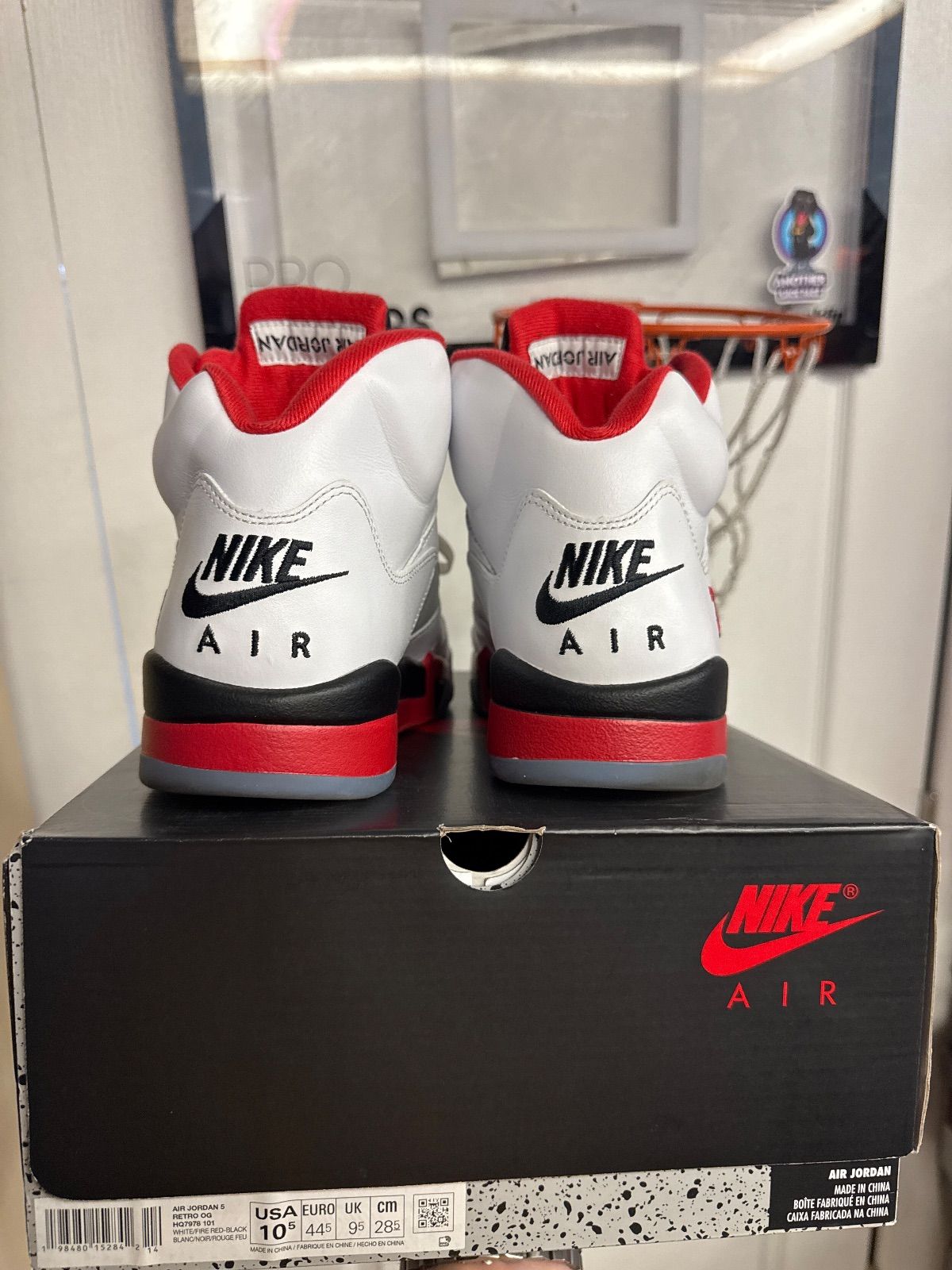 Jordan 5 Retro Fire Red Black Tongue (2025) - Lightly Used, OG All