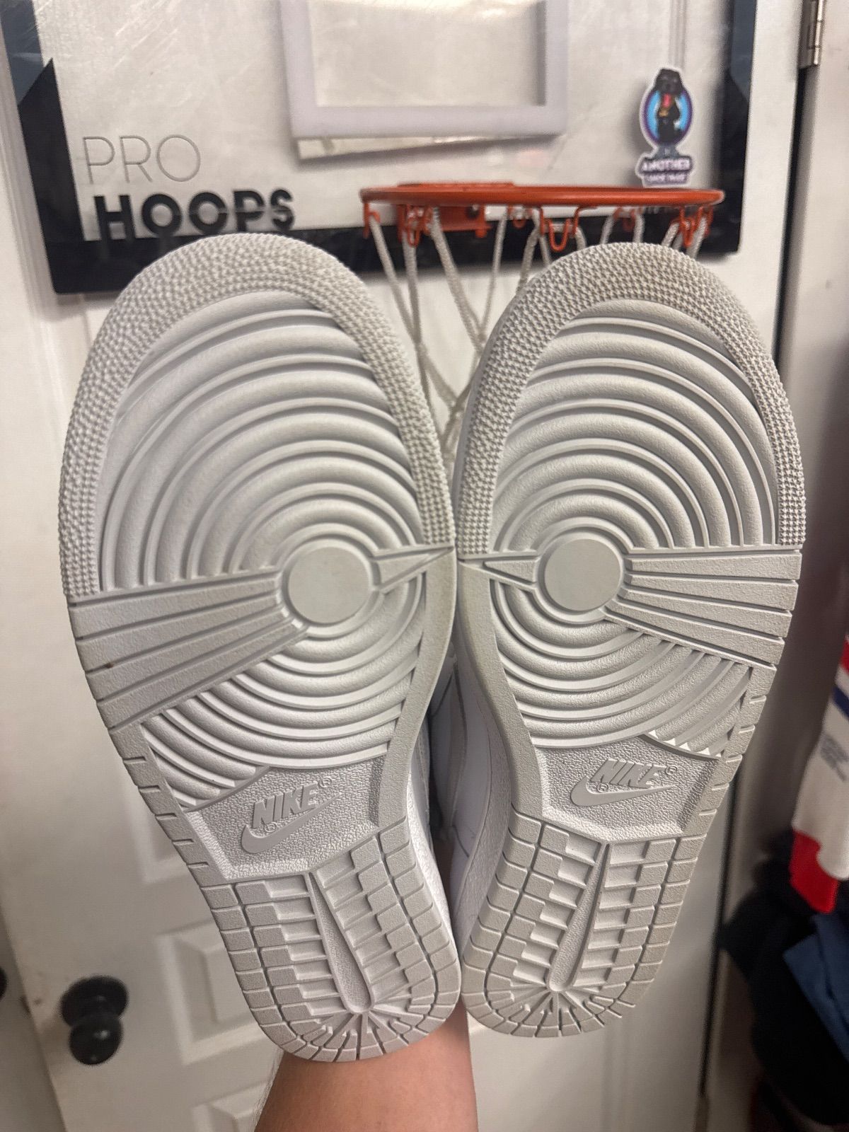 Jordan 1 Retro High '85 Neutral Grey - Lightly Used, OG All