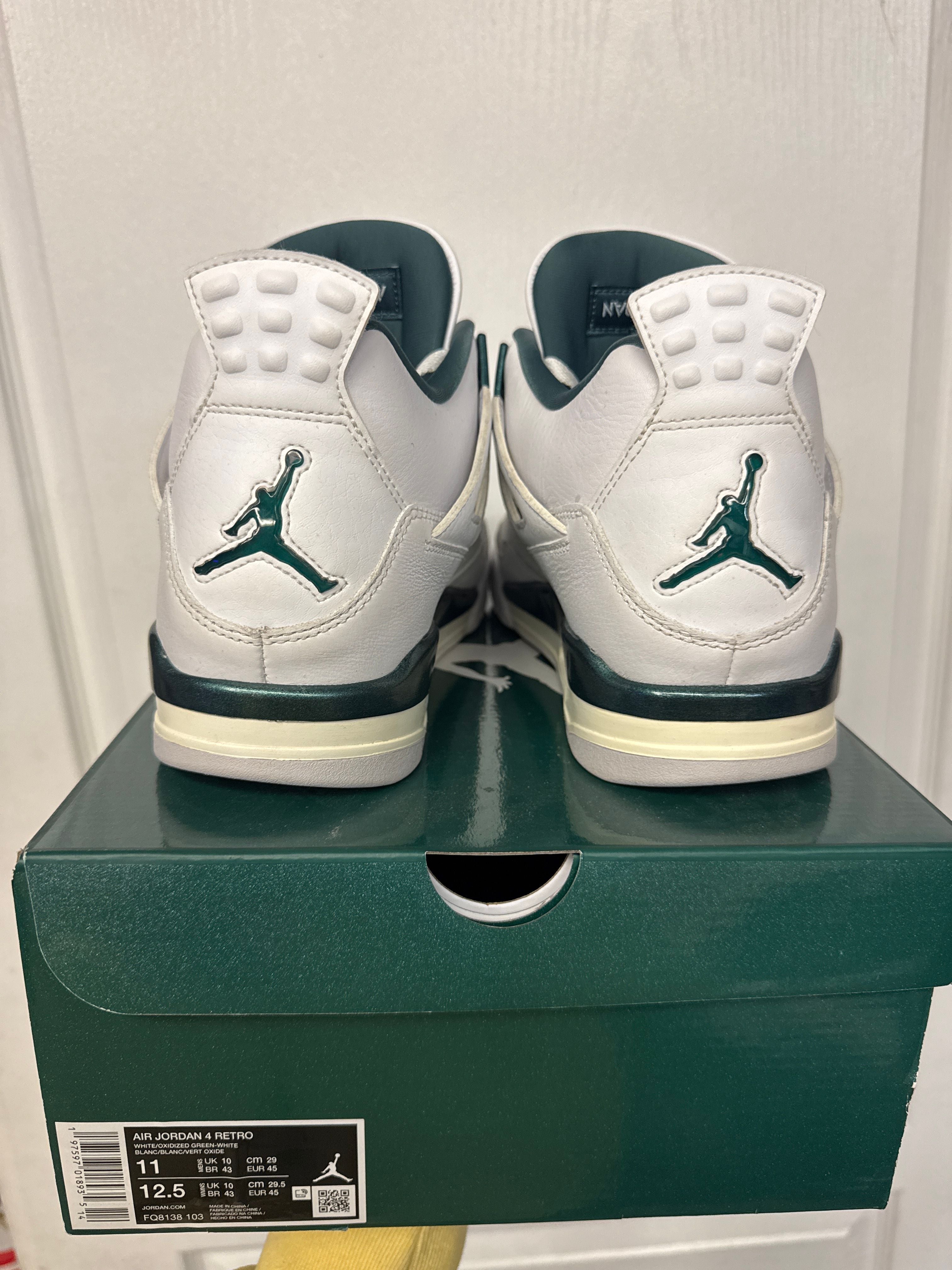 Jordan 4 Retro Oxidized Green - Lightly Used, OG All