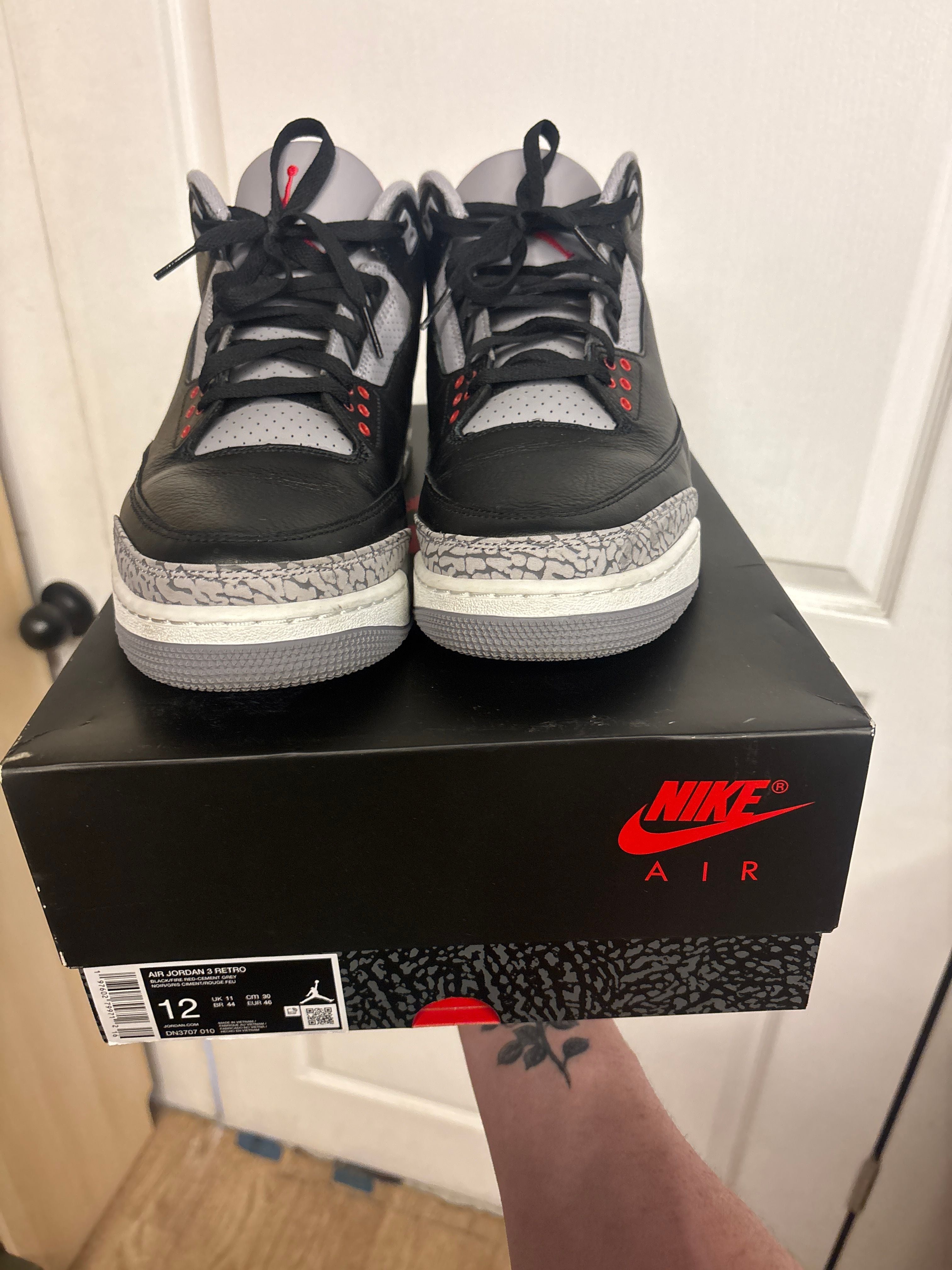 Jordan 3 Retro OG Black Cement (2024) - Lightly Used, OG All