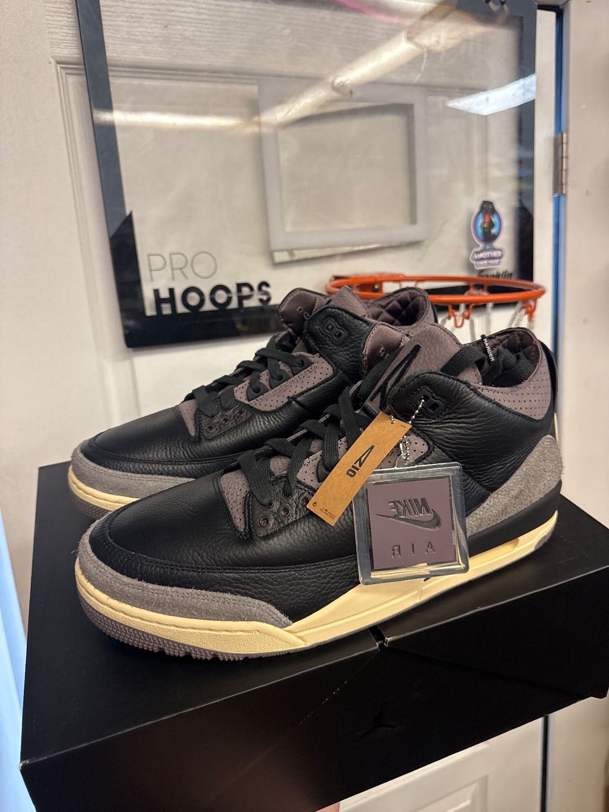 Jordan 3 Retro OG SP A Ma Maniére While You Were Sleeping (Women's)