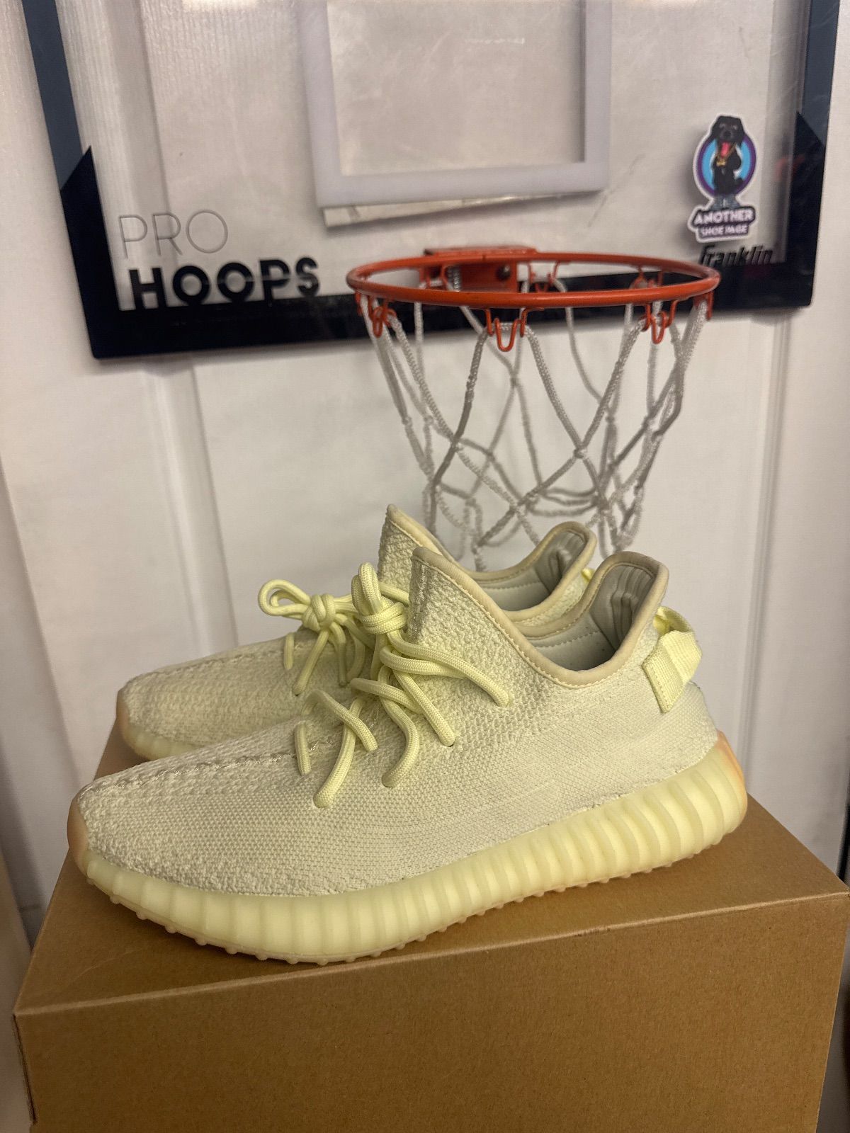 adidas Yeezy Boost 350 V2 Butter - Lightly Used, OG All