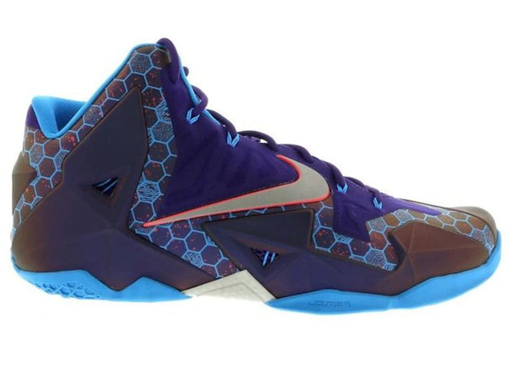 Nike LeBron 11 Summit Lake Hornets - Lightly Used, Replacement Box