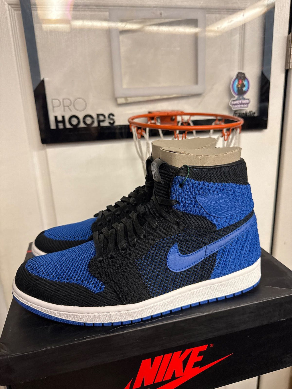 Jordan 1 Retro High Flyknit Royal
