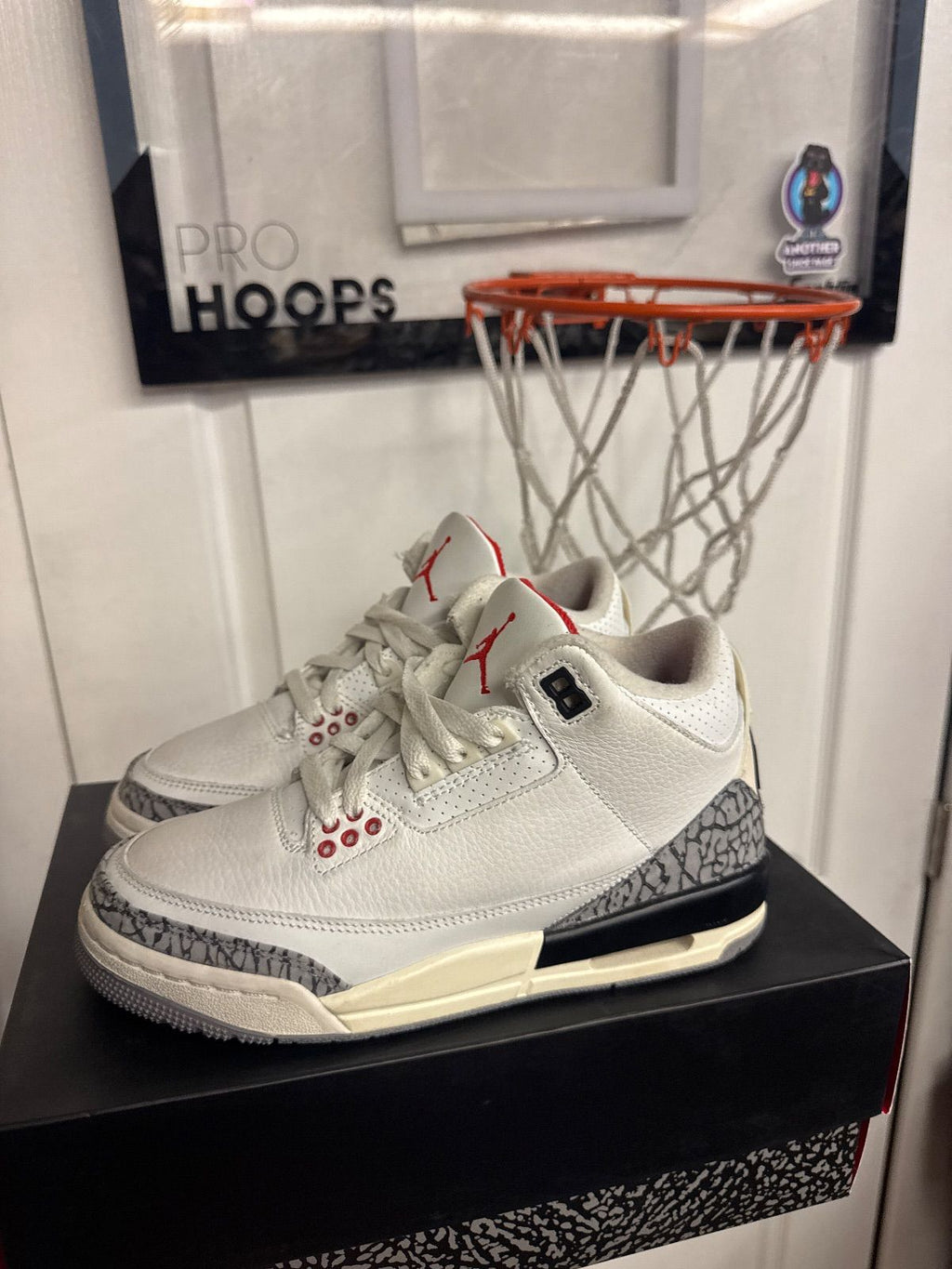 Jordan 3 Retro White Cement Reimagined (GS) - Lightly Used, OG All