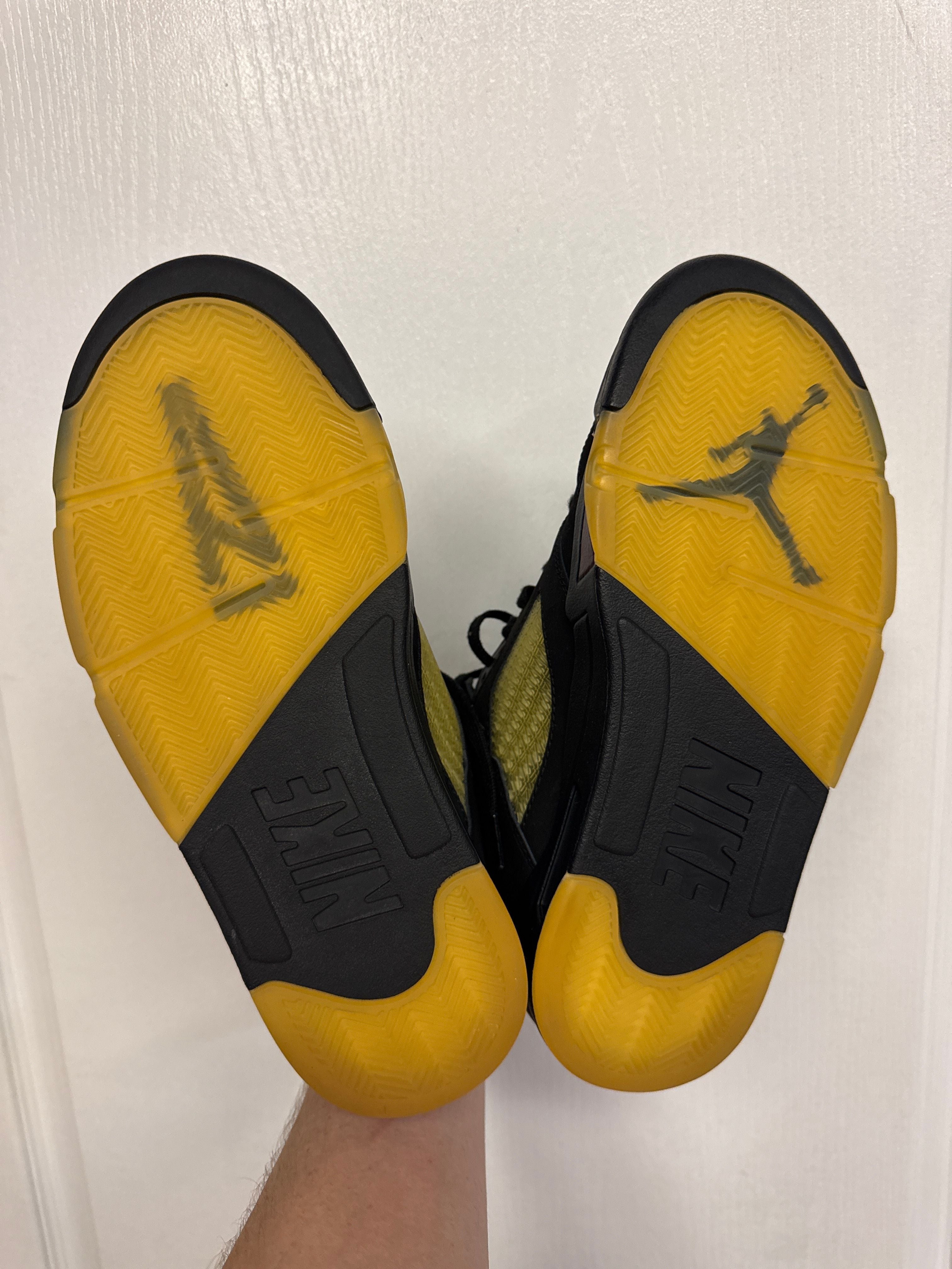 Jordan 5 Retro A Ma Maniére Dusk - Lightly Used, OG All