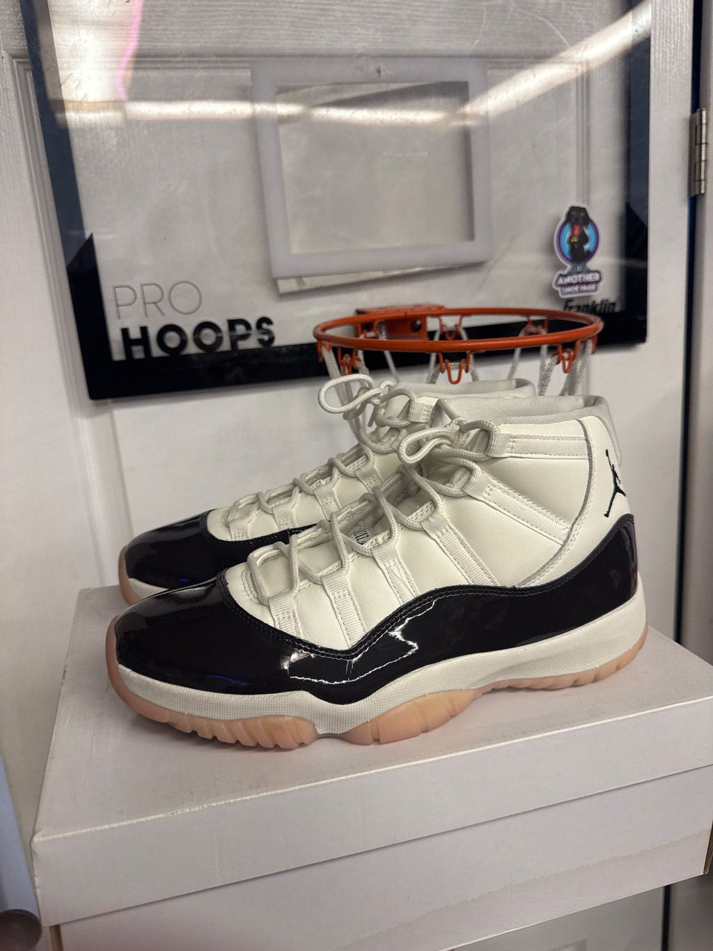 Jordan 11 Retro Neapolitan (Women's) - Lightly Used, OG All